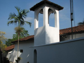 Regent Lodge and Villa